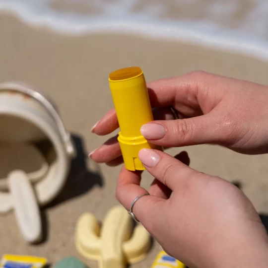 Mustela Stick Solaire SPF50 Famille 9 ml - image 2