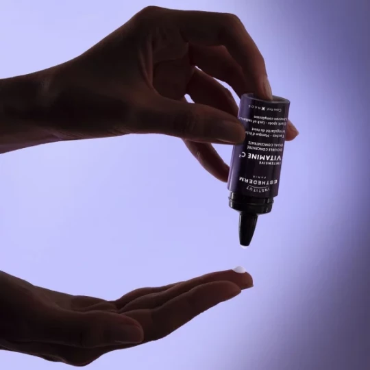 Institut Esthederm Intensive Vitamine C2 Double Concentré 10 ml - image 2