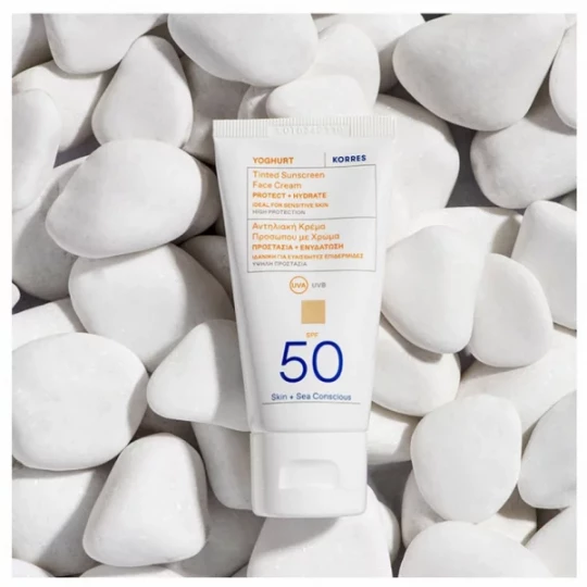 Korres Yoghurt Crème Solaire Teintée Visage SPF50 50 ml - image 3