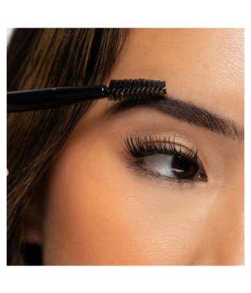 Brushworks Pinceau et Brosse à Sourcils n°22