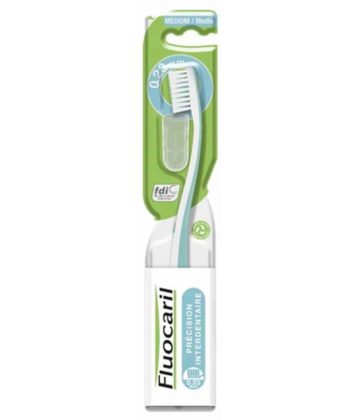 Fluocaril Brosse à Dents Précision Interdentaire Médium - Couleur : Vert d'eau