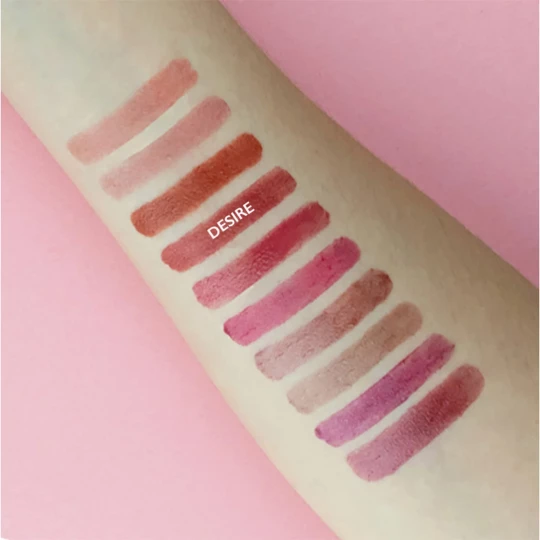 Boho Green Make-up Rouge à Levres Glossy Bio 35 g - image 4
