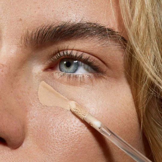 Mádara The Concealer Correcteur Perfection Lumiere 4 ml - image 11