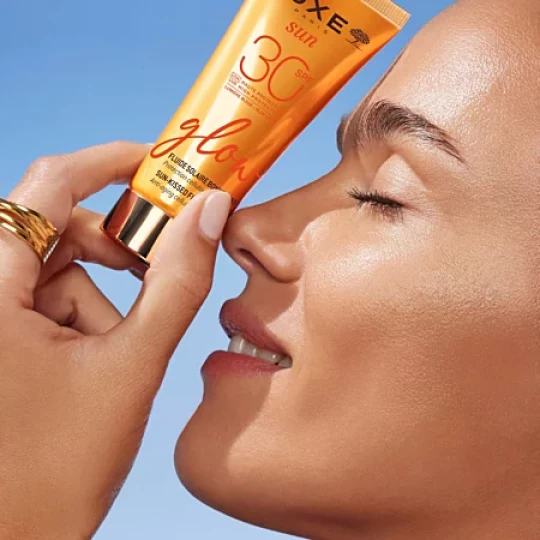 Nuxe Sun Glow Fluide Solaire Bonne Mine SPF30 40 ml - image 3